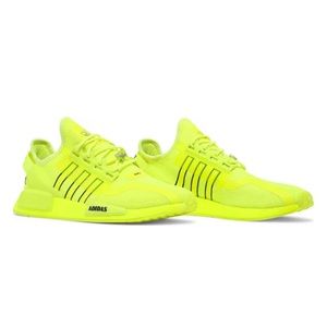 2021 NMD_R1 V2 'Solar Yellow'
Adidas Sneakers